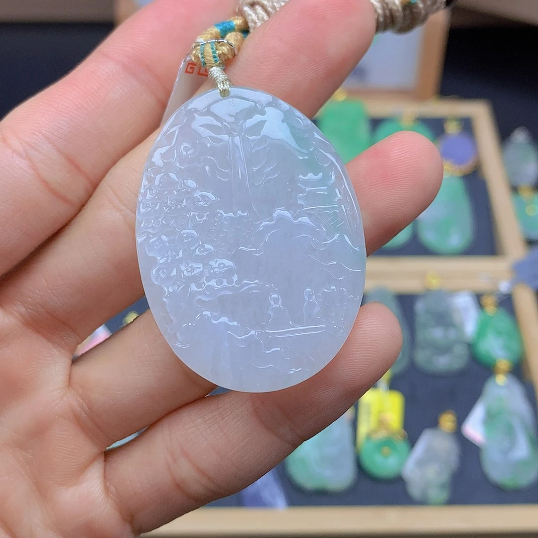 翡翠颈饰未镶嵌翡翠