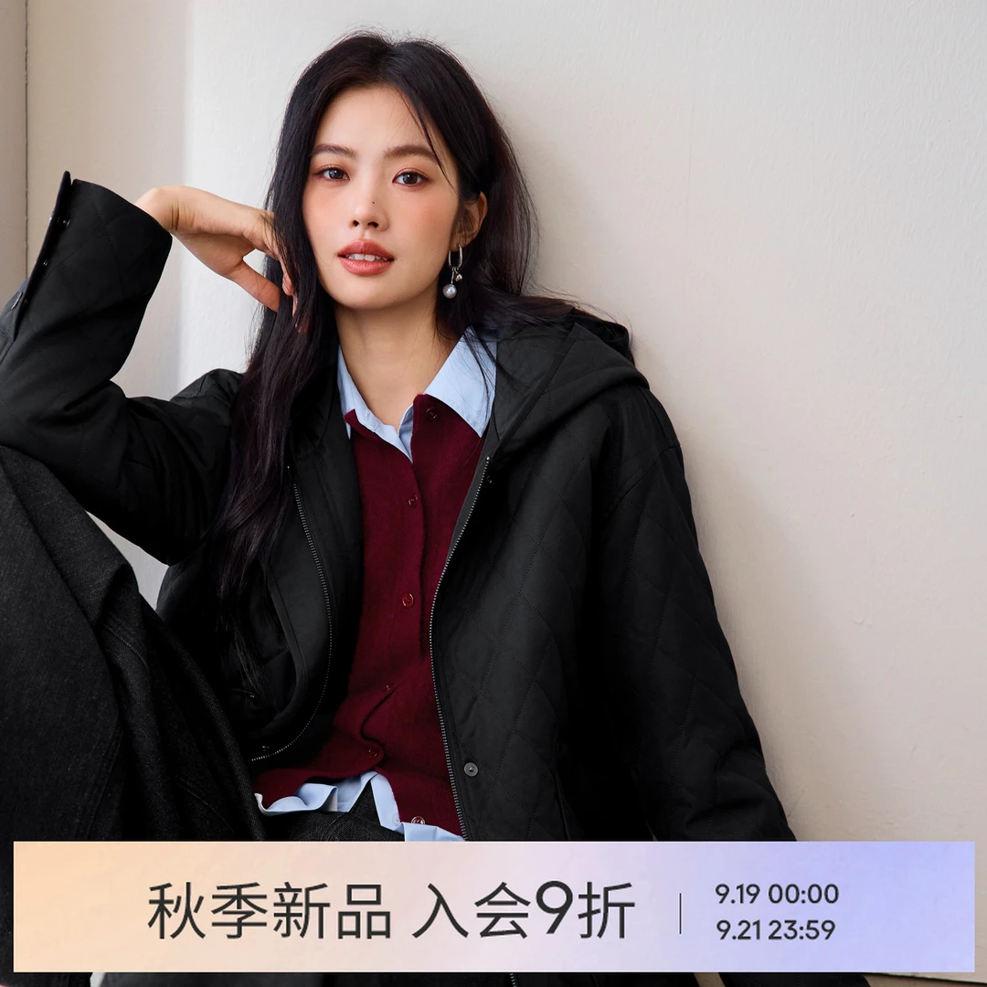 伊芙丽印花内里连帽菱形格绗缝90鸭绒轻薄羽绒服25冬新1G9980141