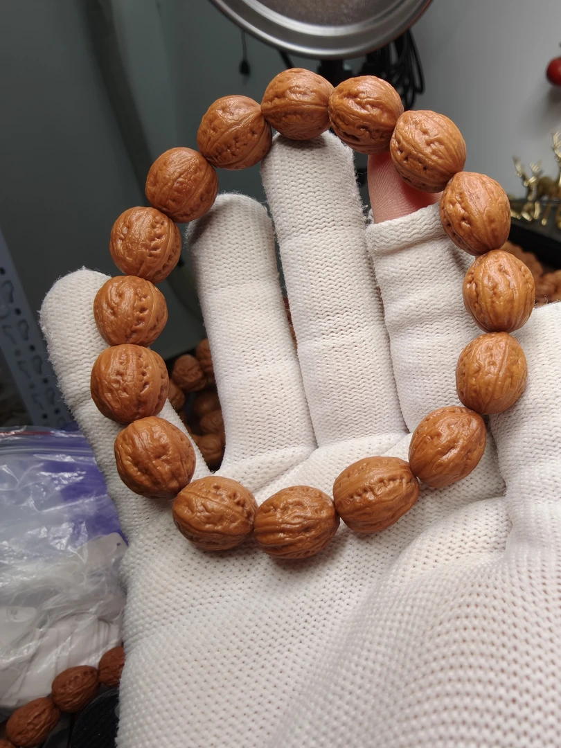 小尺寸肉感蚂蚁桶珠小枣核桃手串12.5mm