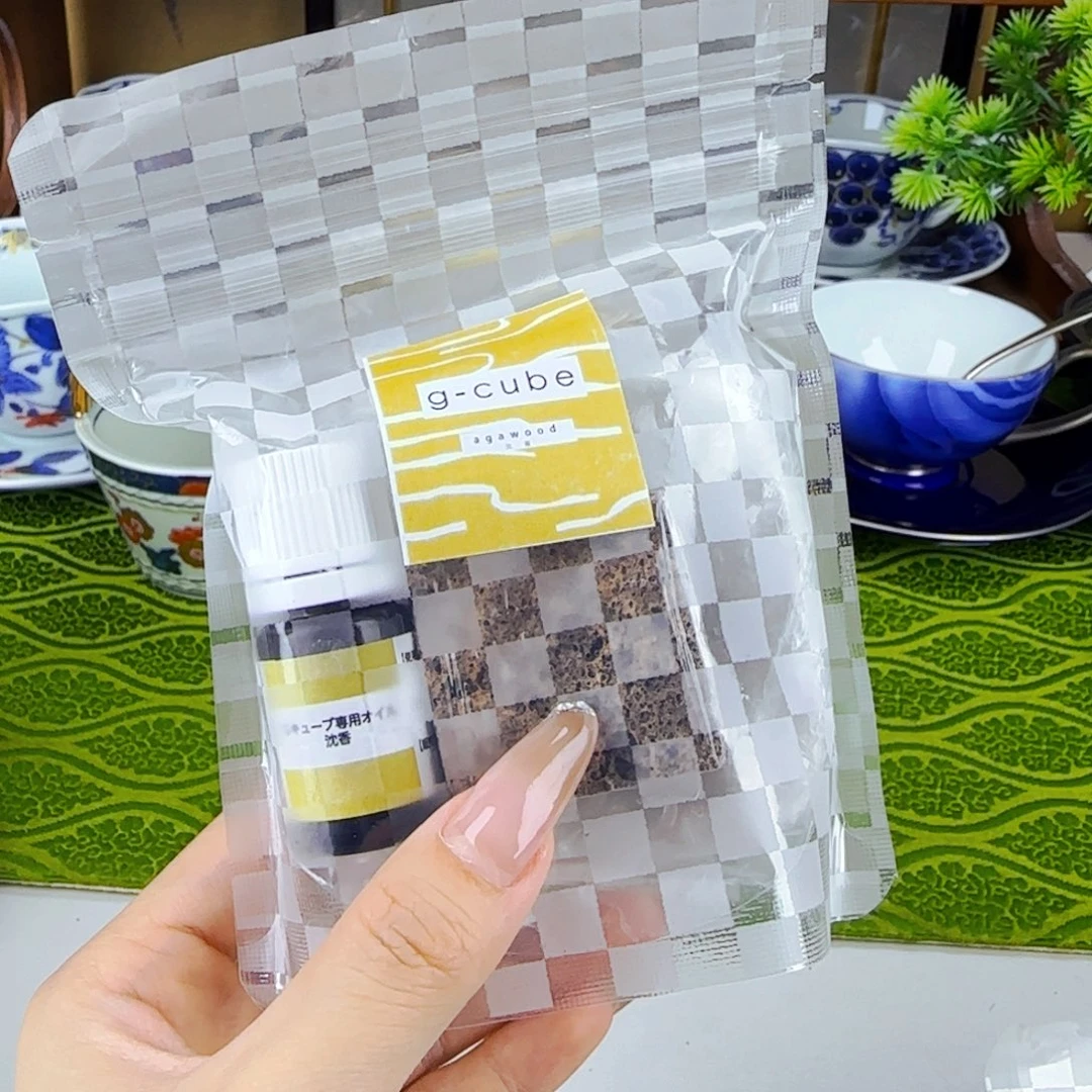 它家陶瓷 很好看！！沉香