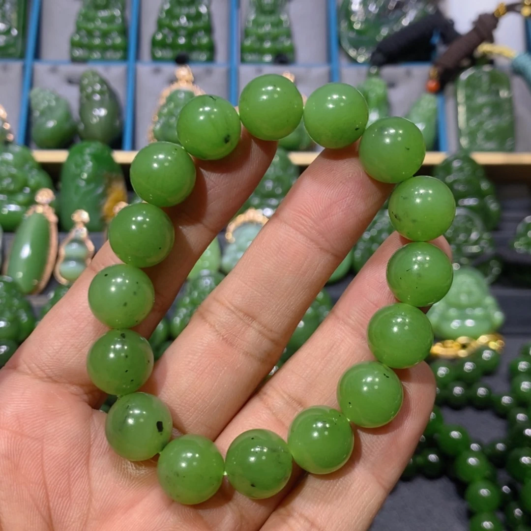 【闪购商品】和田玉吊坠(不含链)未镶嵌乌兰海苹果绿手串 12