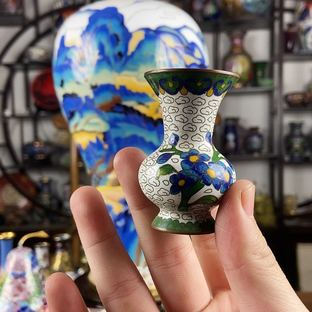 @***竹铜景泰蓝创汇老瓶子