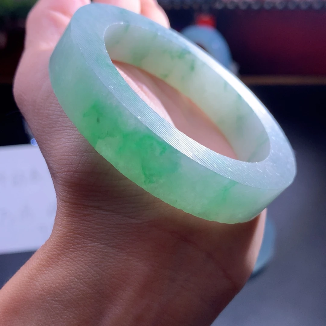 定制翡翠手镯未镶嵌
