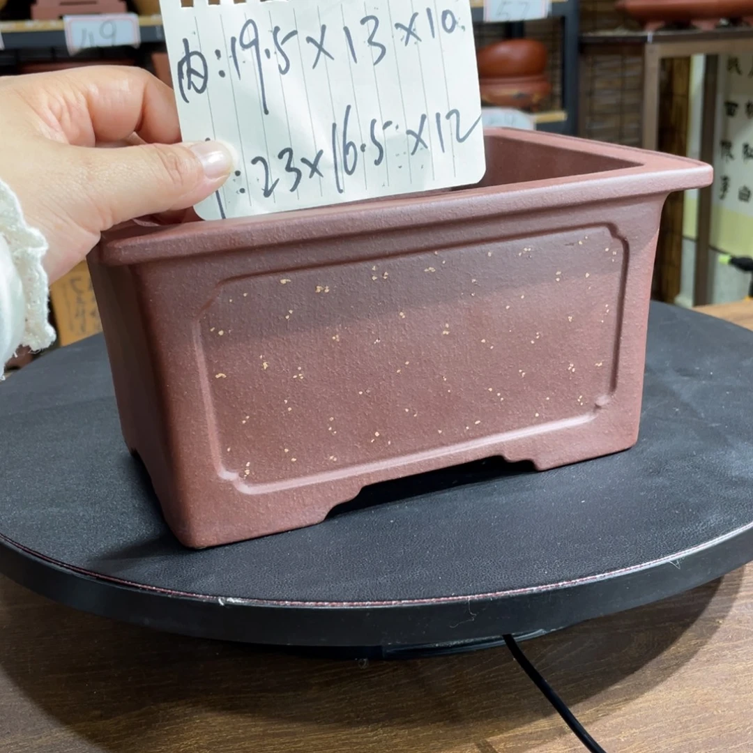 紫砂花盆紫砂花盆在这里