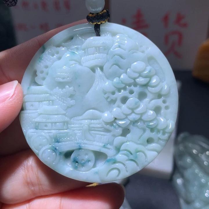 翡翠未镶嵌颈饰保真天然A货翡翠