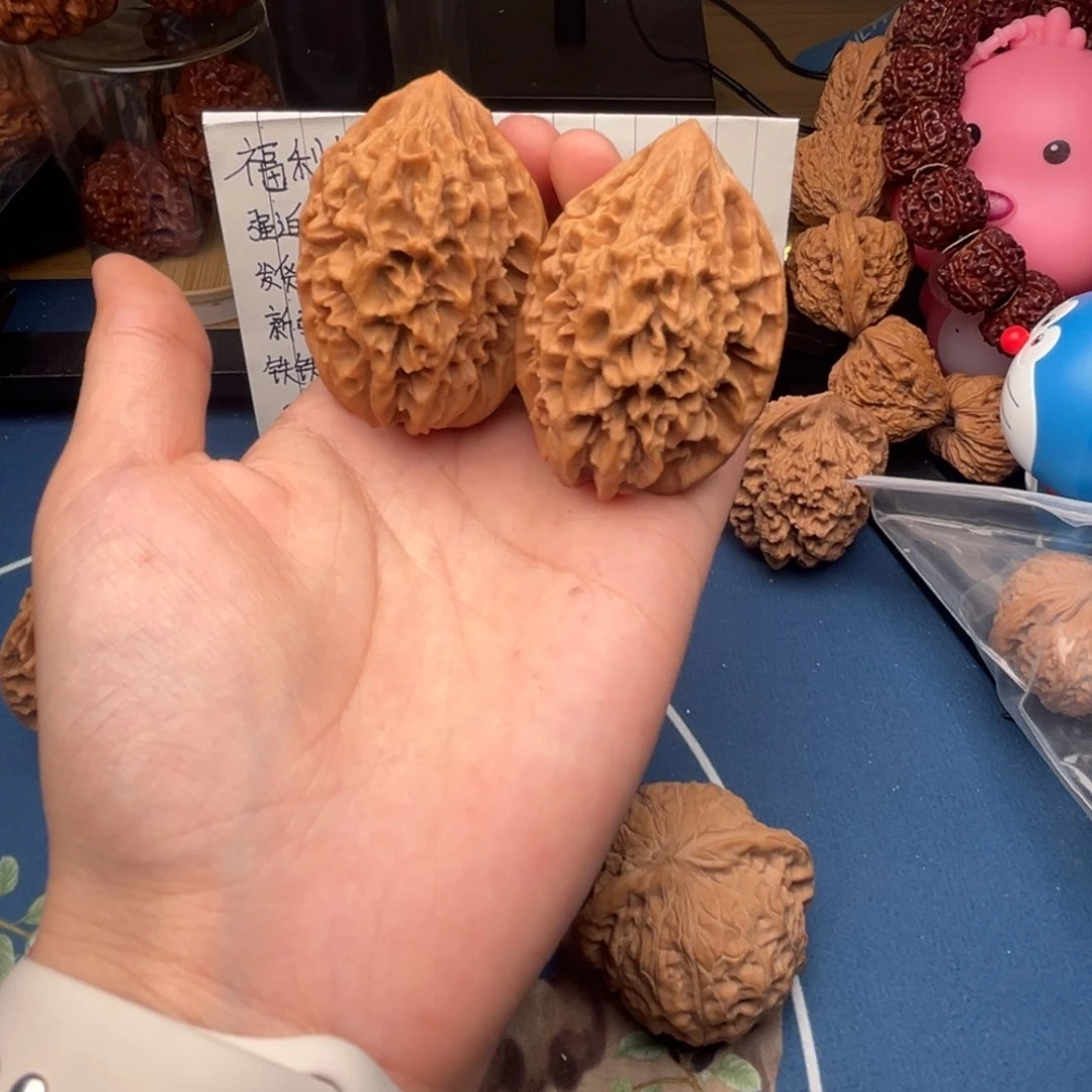 文玩核桃吊坠38招财鼠