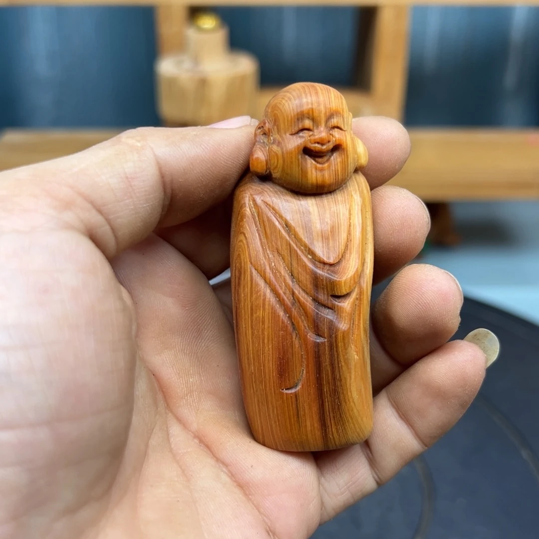 李***天木崖柏木摆件手把件