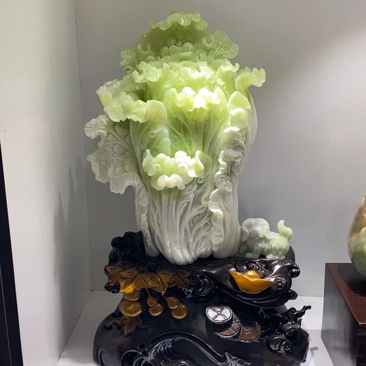 未镶嵌蛇纹石玉（覆膜）珠宝奇石