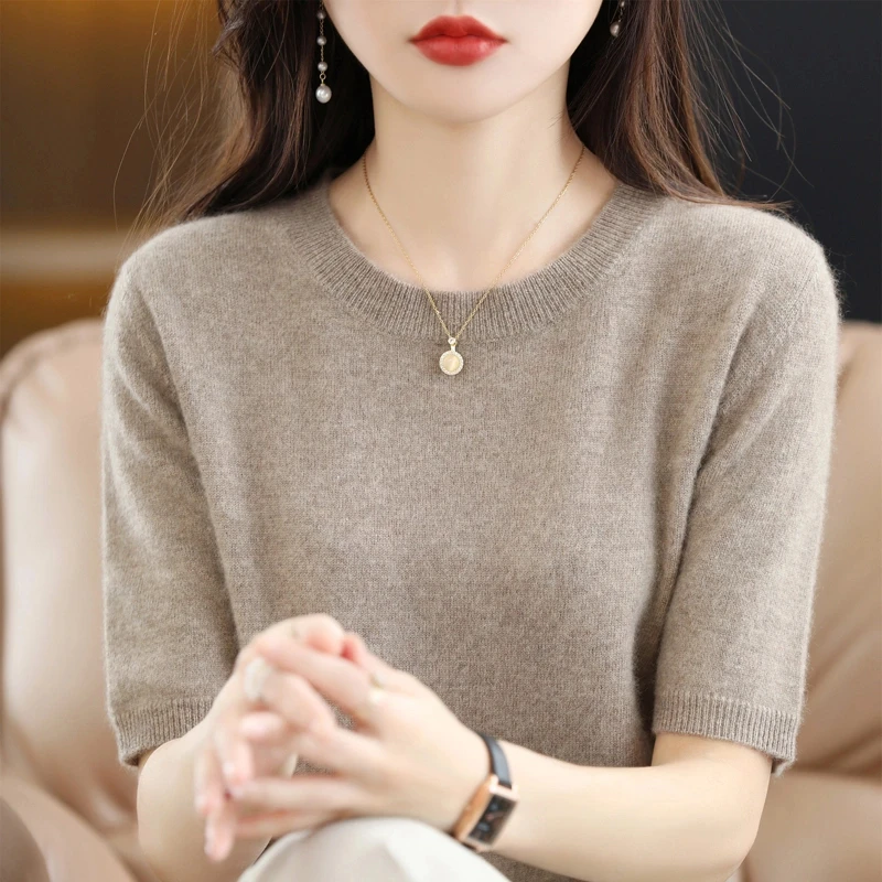 【夏秋可穿】薄款女士圆领气质显瘦百搭女短袖内搭套头纯色打底衫潮