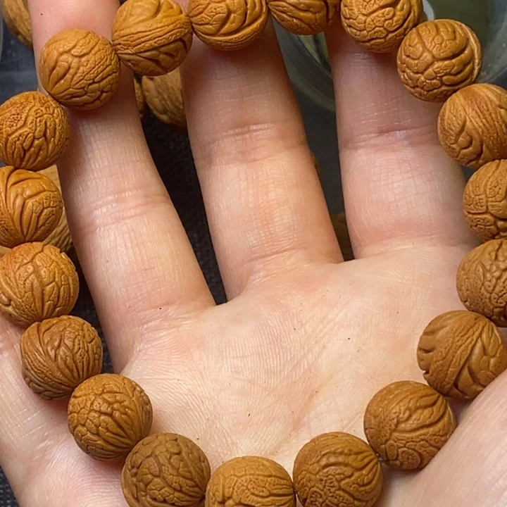 吊坠桃核秦岭山野生桃核