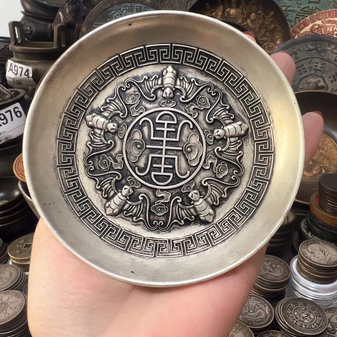 金属复古风格摆件