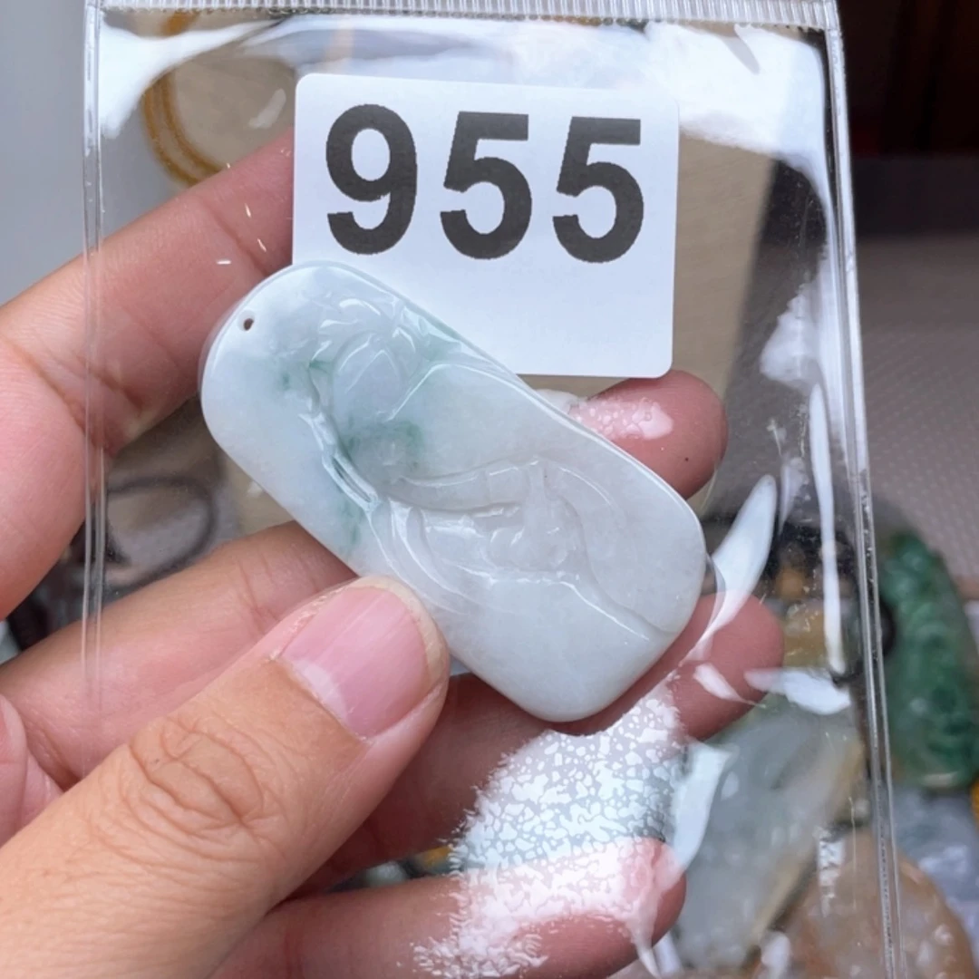 【闪购商品】翡翠颈饰未镶嵌紫**主翡翠