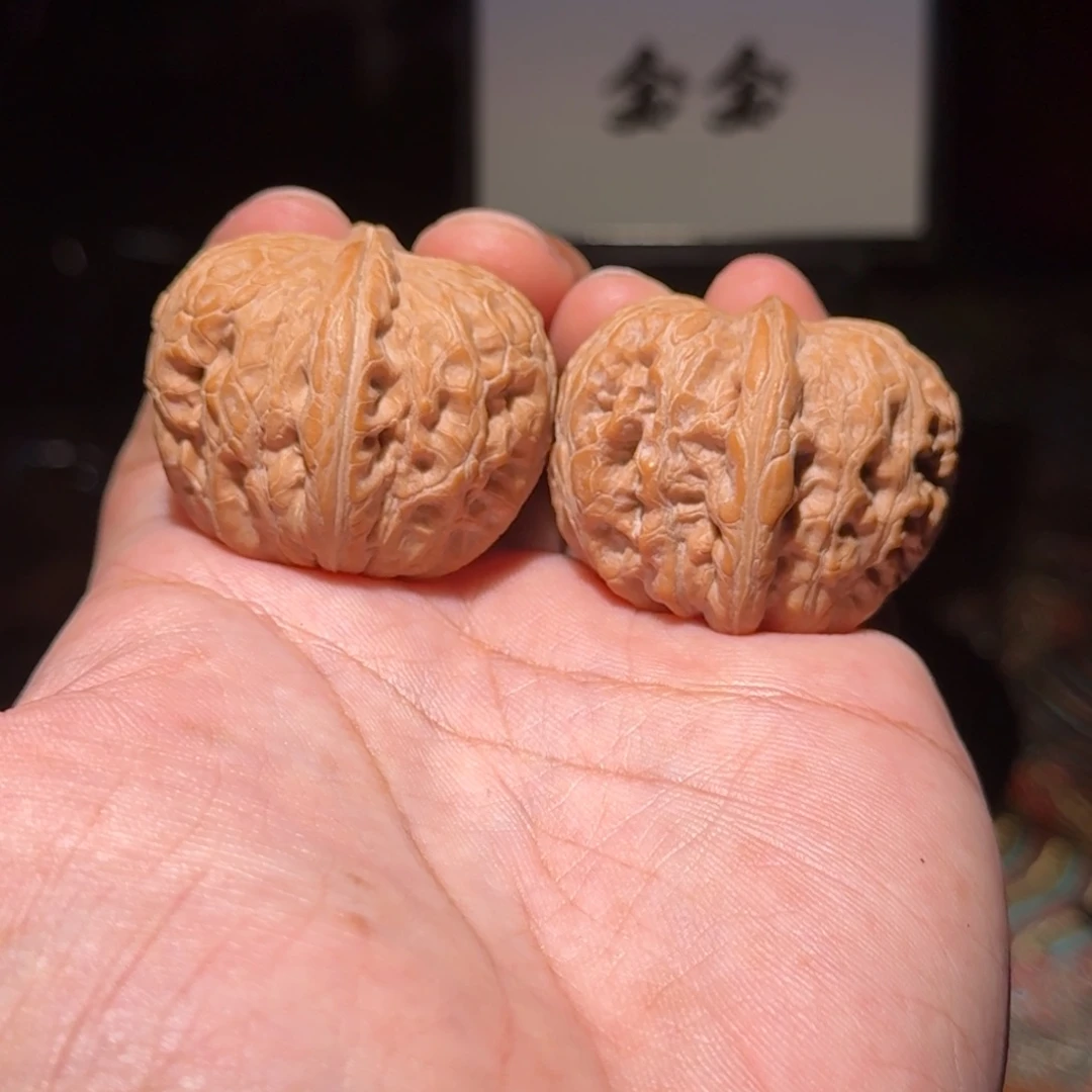 把件核桃1454平谷元宝，尺寸33 39 31.5