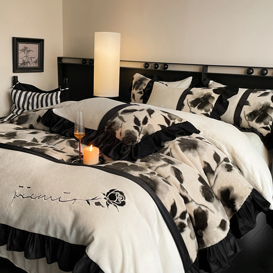 法式轻奢拼接刺绣牛奶绒四件套加厚长毛绒被套双面绒被罩床单床笠