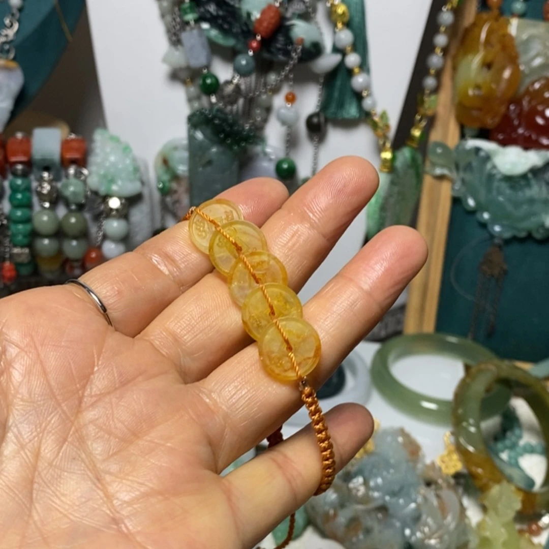 【闪购商品】翡翠吊坠(赠链)未镶嵌七***忆