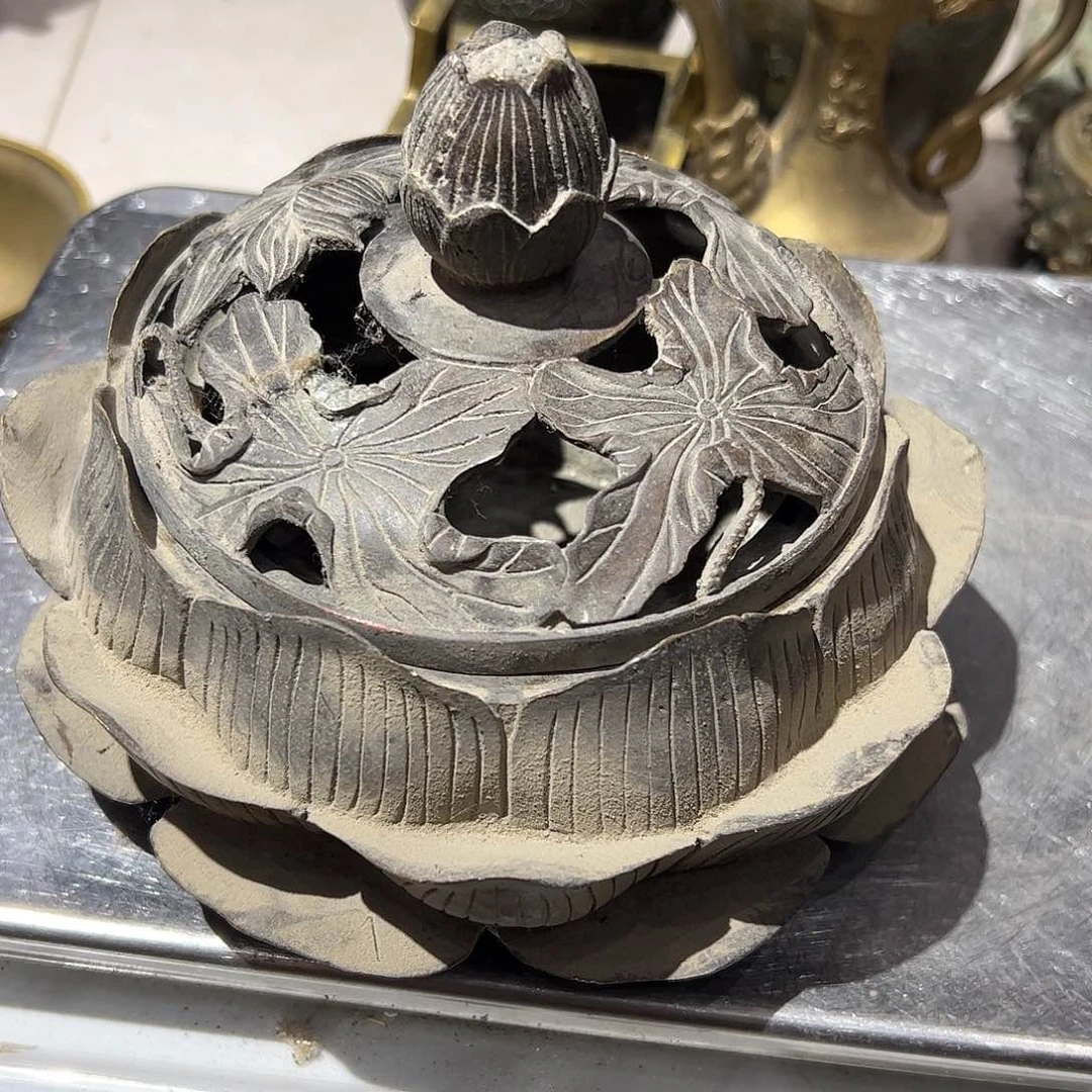 胡*拉微瑕疵黄铜摆件工艺品