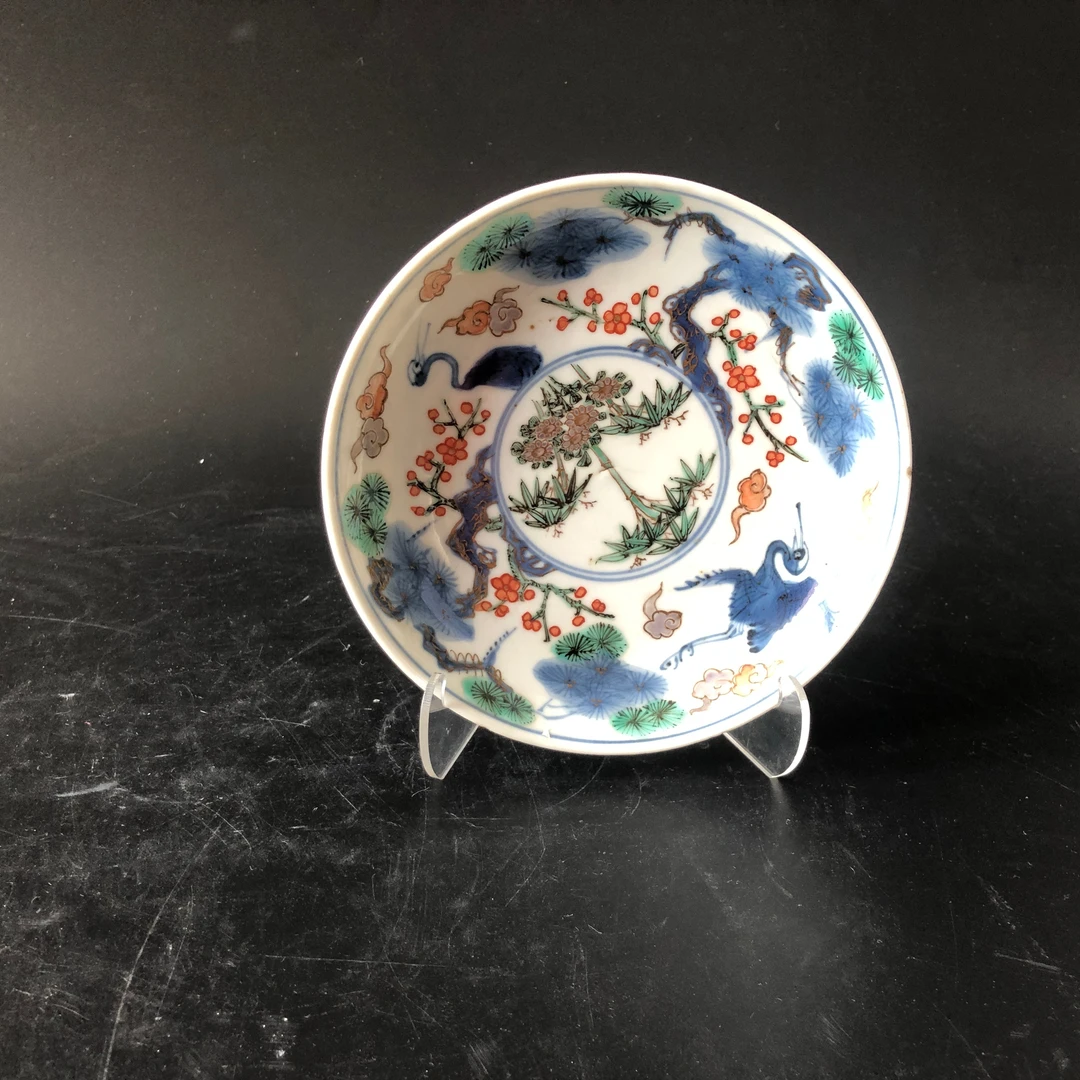 25090580明晚期青花五彩松鹤延年赏盘 直径15.2cm