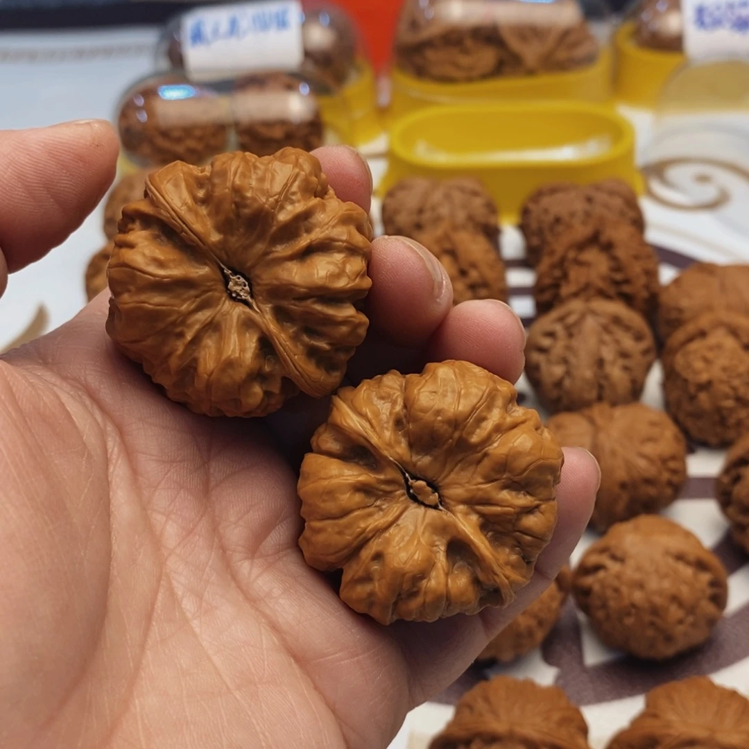 文玩核桃吊坠掌***月蛤蟆头41尺