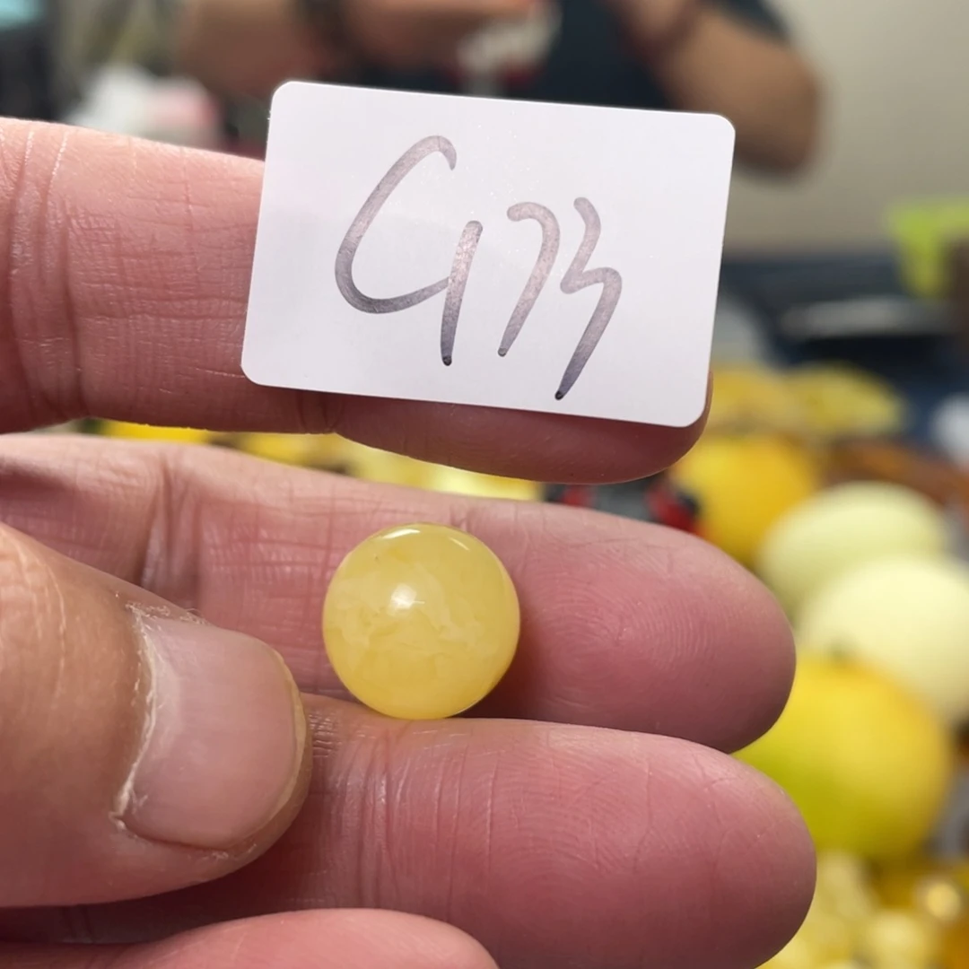 手链琥珀未镶嵌多样性发，发其中一件