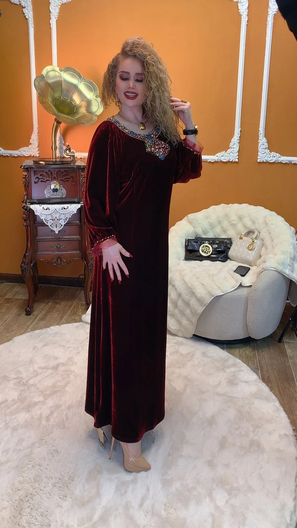 高定洋气重工连衣裙（00-246）