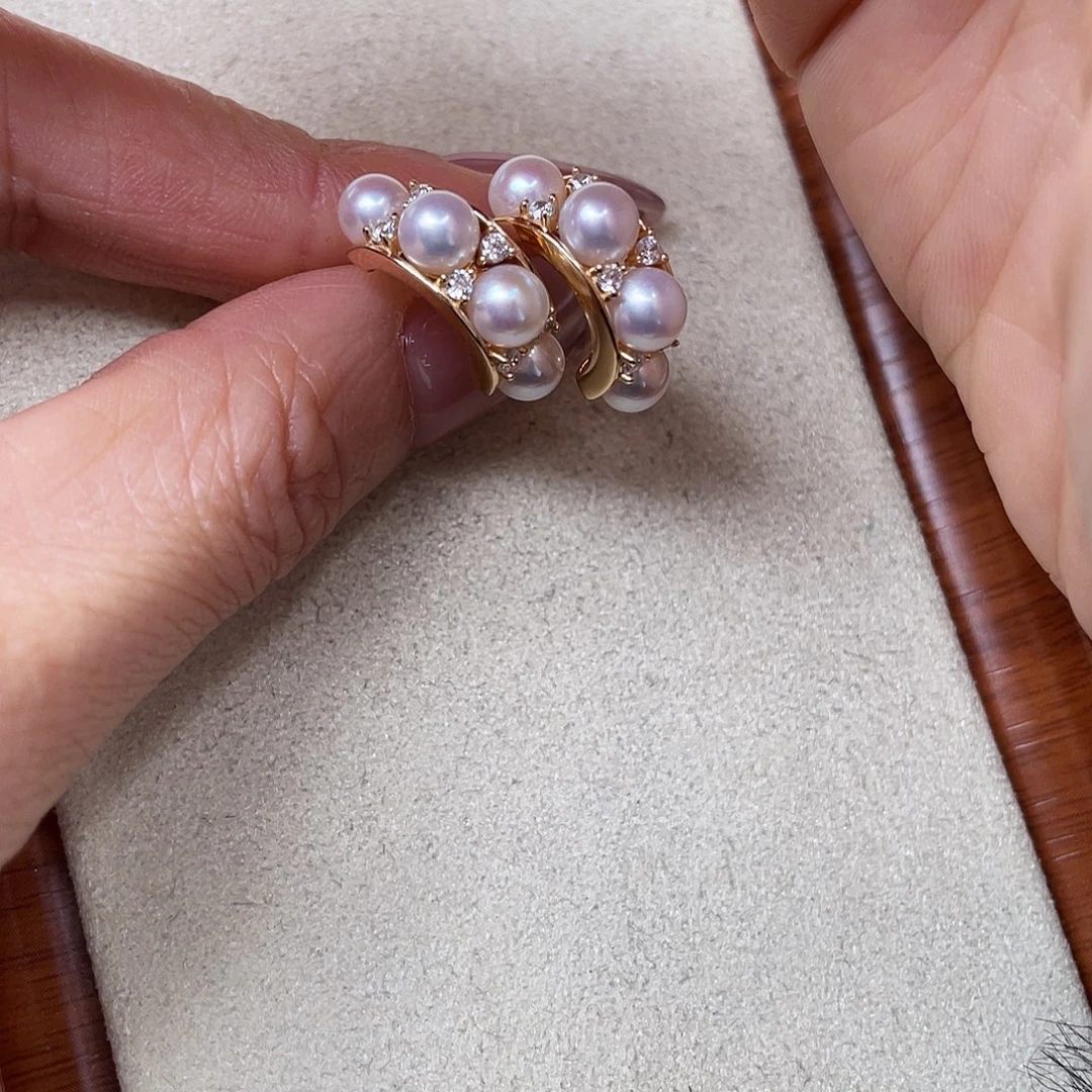 银S925镶嵌淡水珍珠耳饰