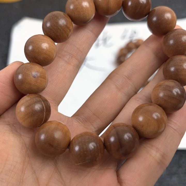 木檀香1.5供奉料………………瑕疵……