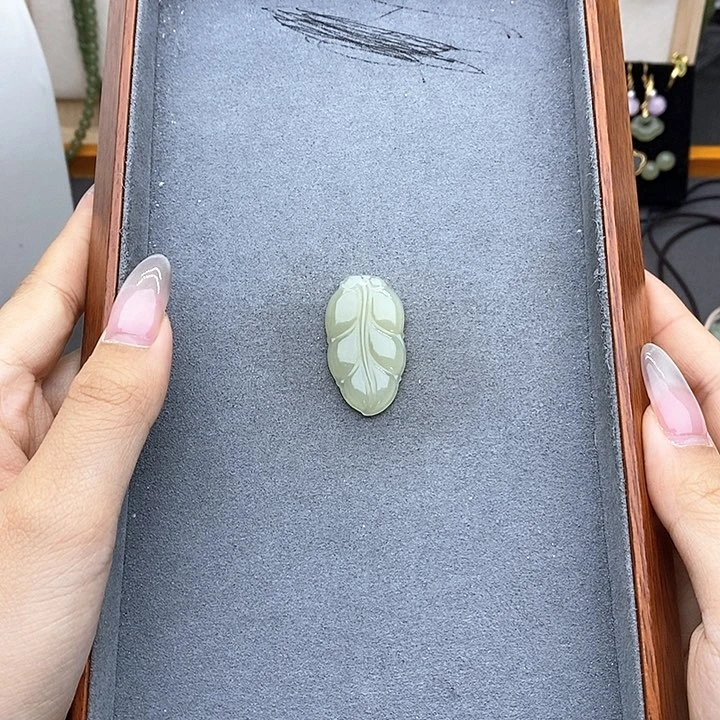 和田玉吊坠(不含链)未镶嵌