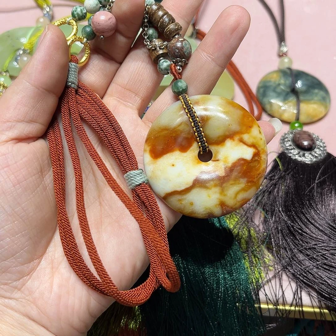 和田玉耳环未镶嵌十*，