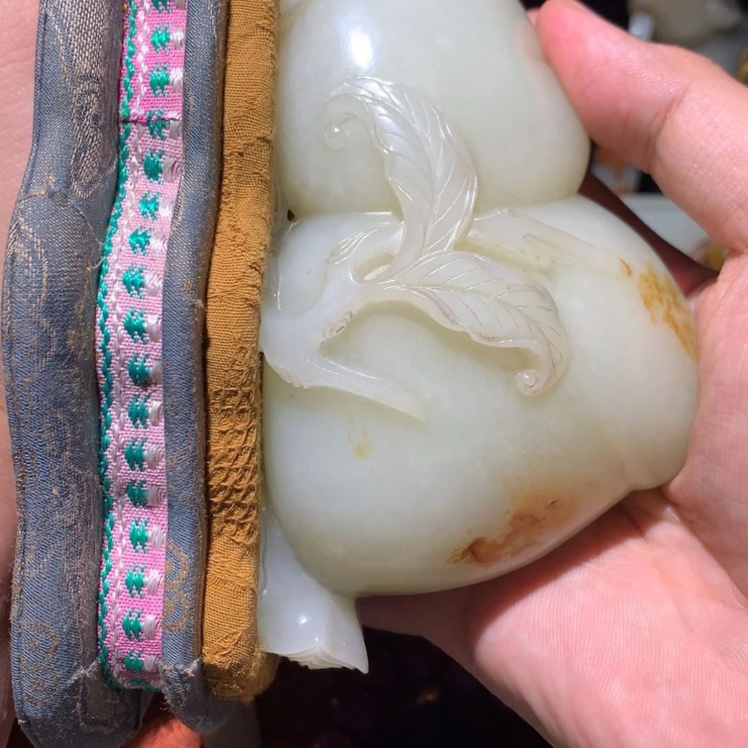 和田玉（糖玉）挂件未镶嵌用****扬