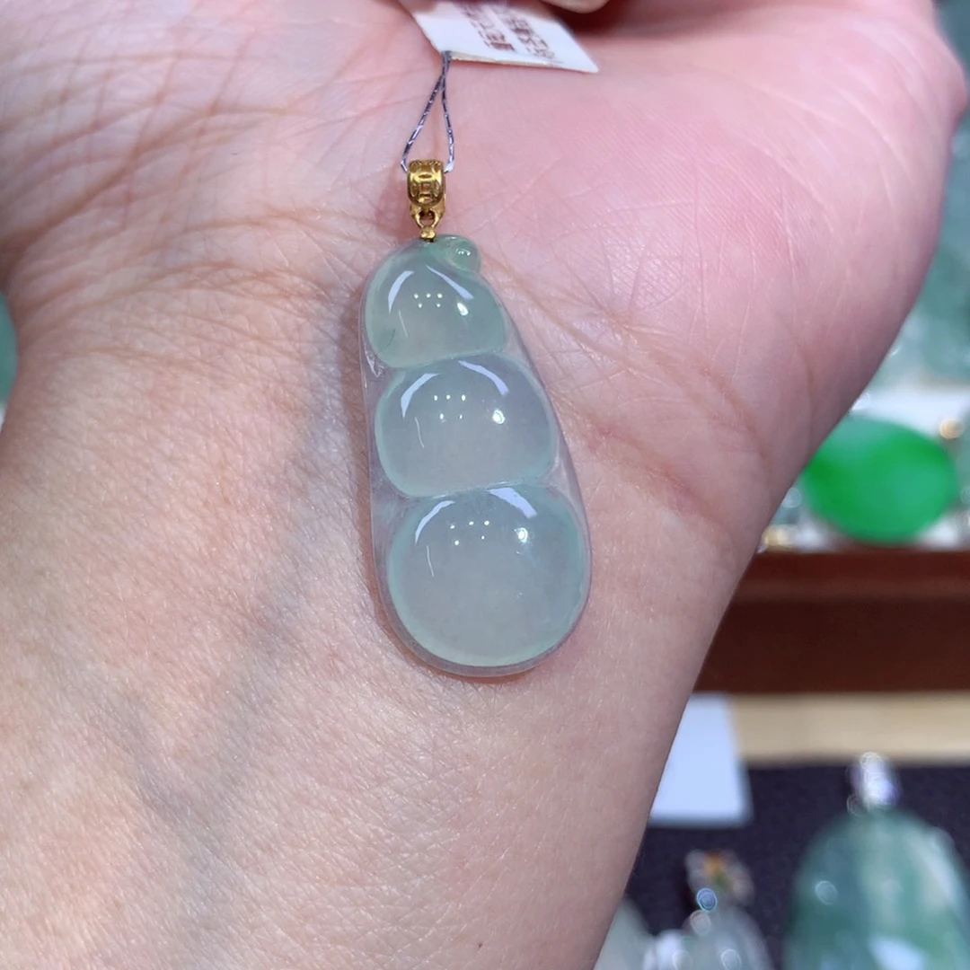 吊坠(不含链)18K金镶嵌翡翠福豆