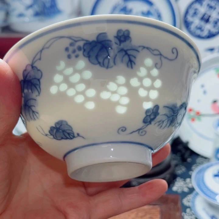 青花玲珑5寸饭碗葡萄