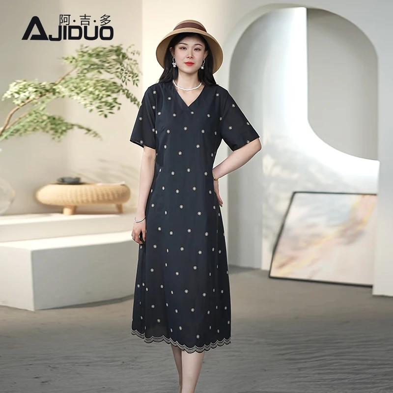 A32003阿吉多女士洋气连衣裙女夏季新款黑色刺绣洋气长裙大码裙子