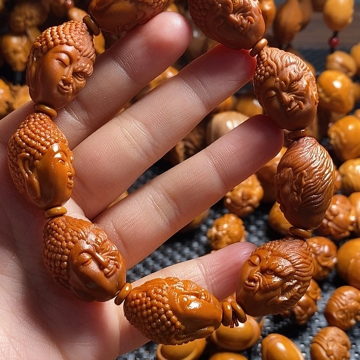 吊坠橄榄核半**缘一念之间