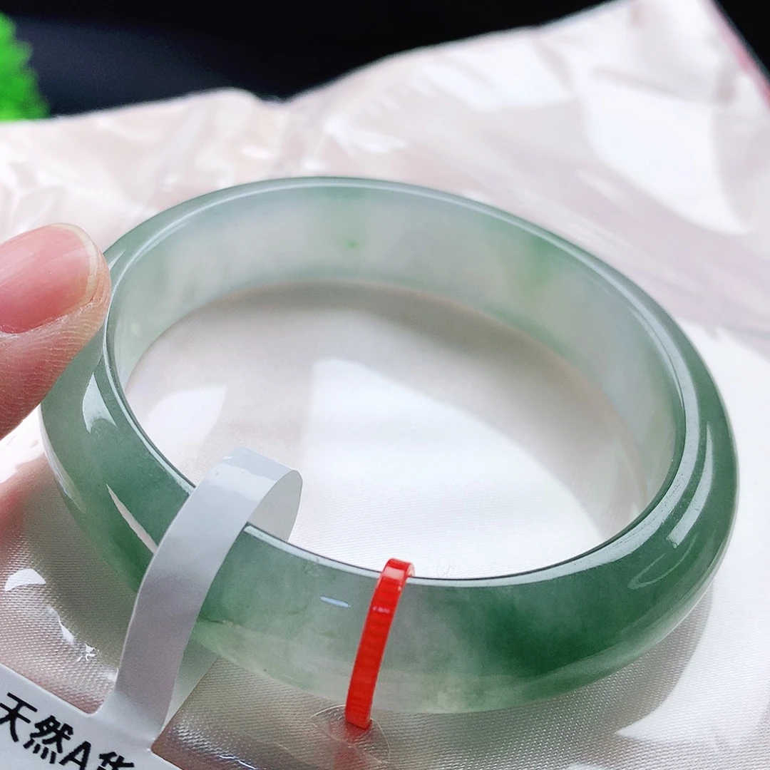 未镶嵌手镯翡翠54贵妃