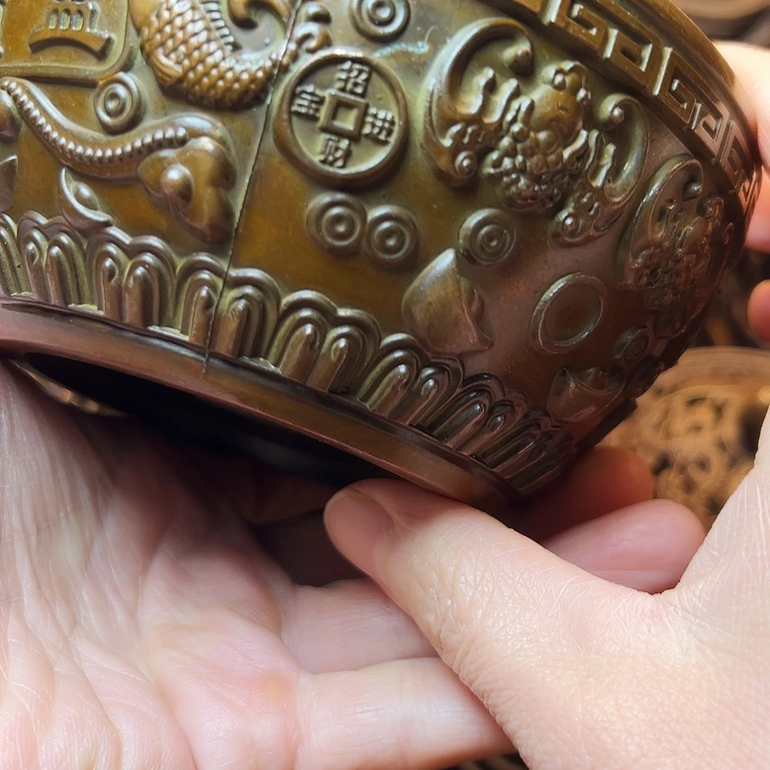 精美铜器工艺品等