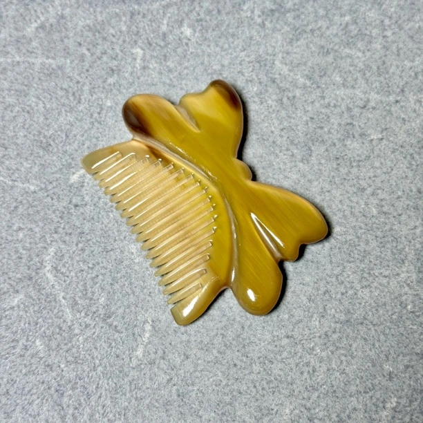 琦萱臻选白牦牛角蝴蝶梳工厂天然按摩疏通通用居家旅行出差必备