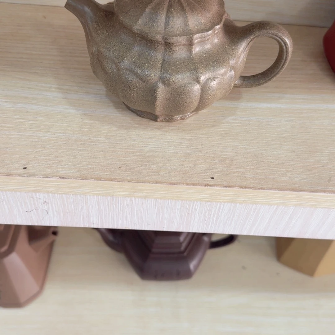 紫砂茶壶大*子我们的目标是成为一个优秀的人