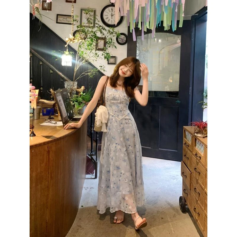 小个子女吊带裙度假气质长款吊带连衣裙夏季蓝色裙子长裙