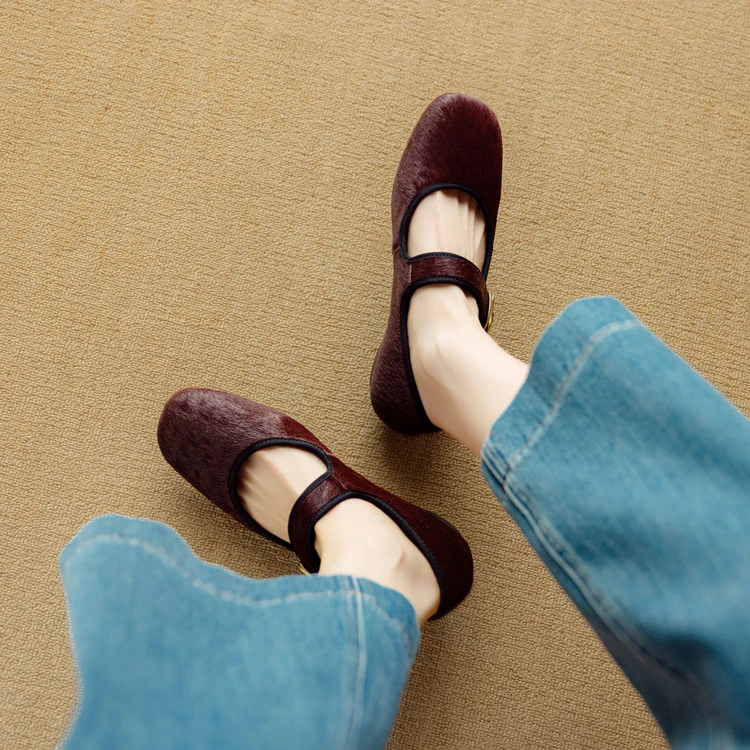 轻奢马毛酒红色设计款气质平底玛丽珍鞋软底软面真皮圆头浅口单鞋