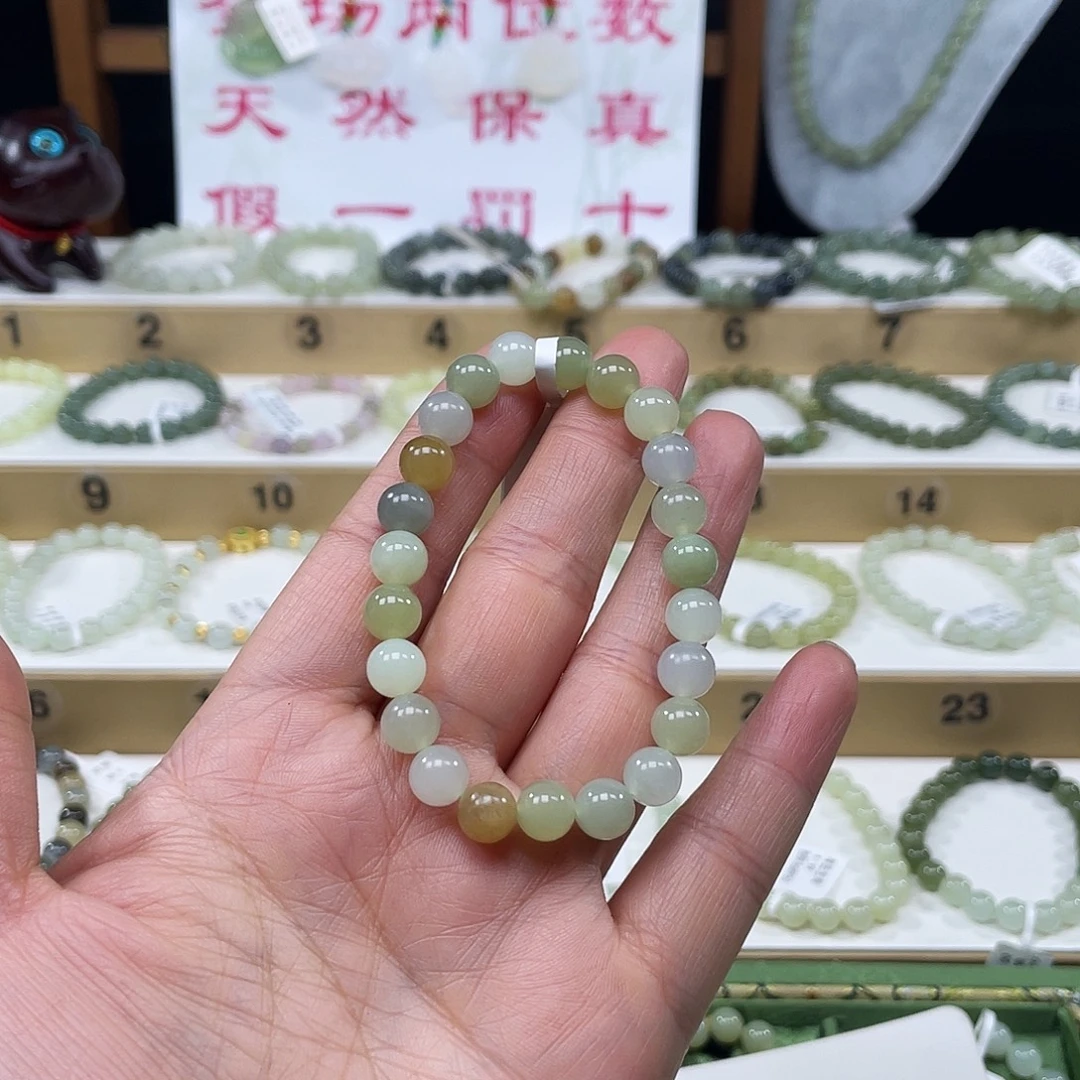 小***耶和田玉未镶嵌手链