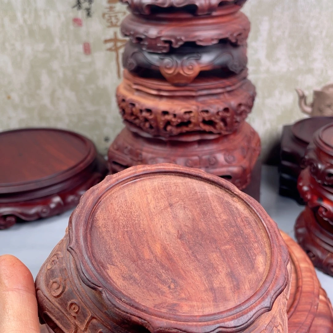 明***血檀整木雕刻一个