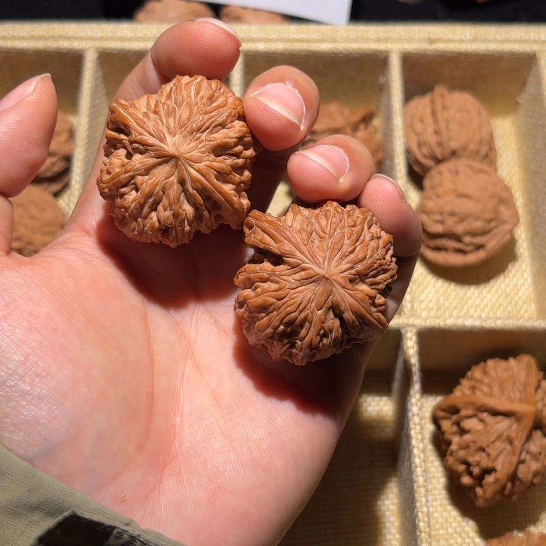 文玩核桃吊坠40磨盘