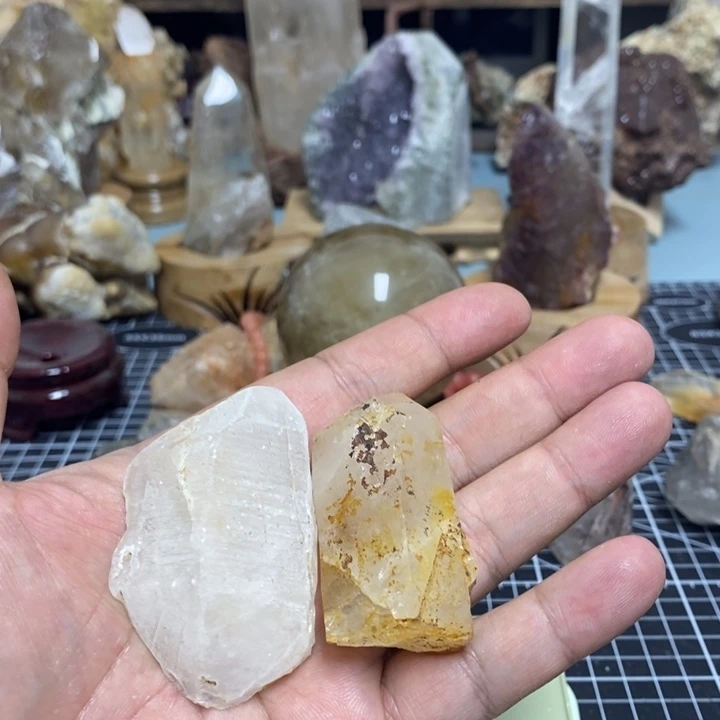 水晶水晶柱未镶嵌