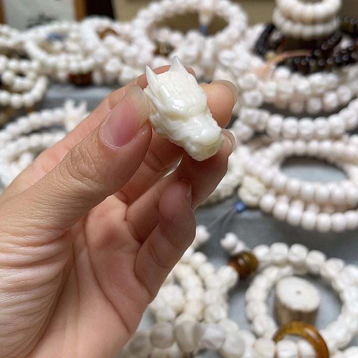 香榧木鹿角1.6龙头三通