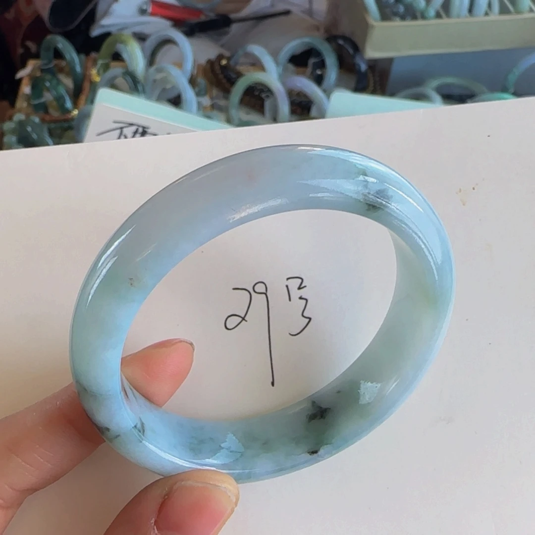 翡翠手镯未镶嵌老坑54.7圈