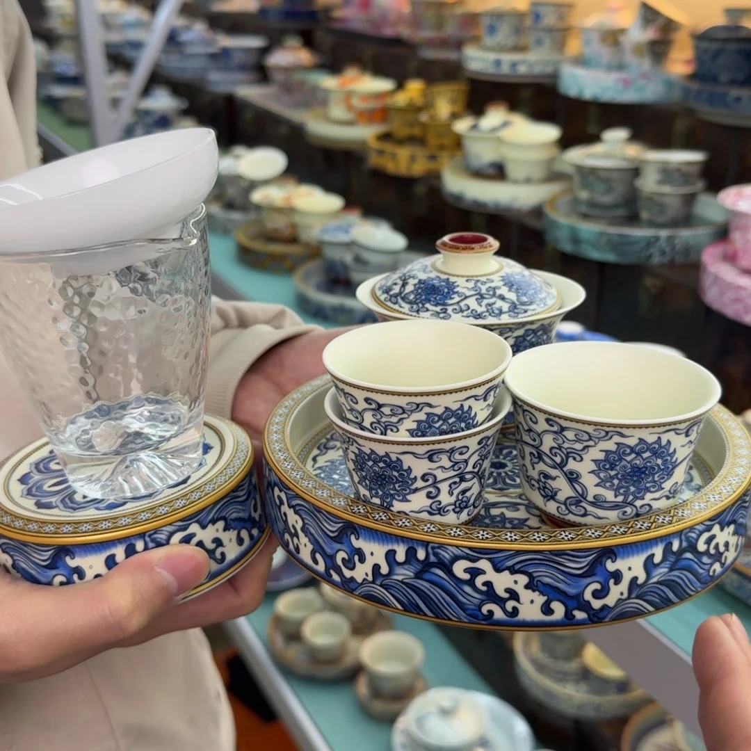 祝我们成为更好的自己