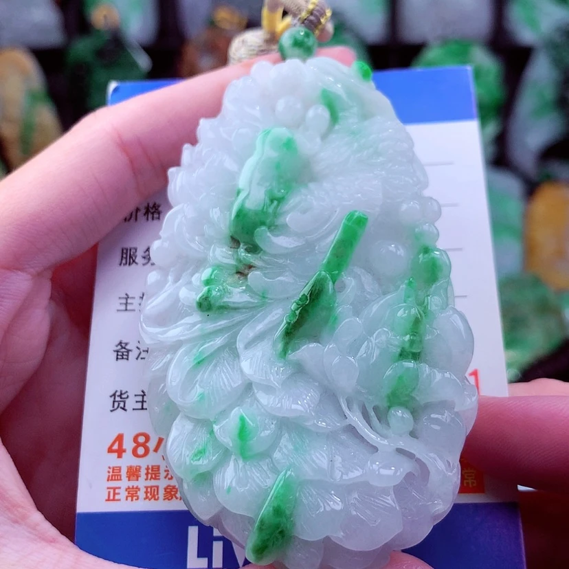 【闪购商品】翡翠颈饰未镶嵌天然