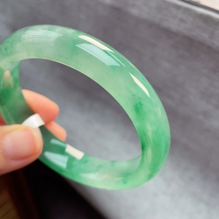 石英质玉未镶嵌手镯56 －57