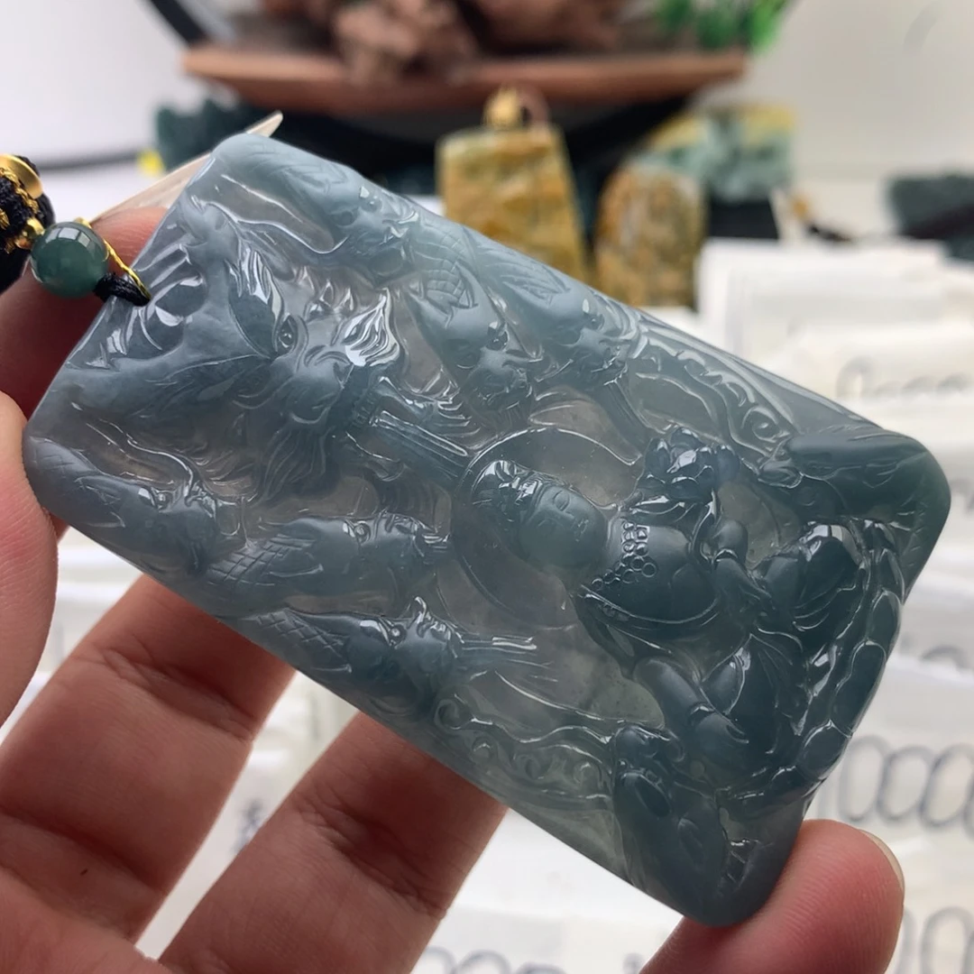 颈饰未镶嵌翡翠大势至