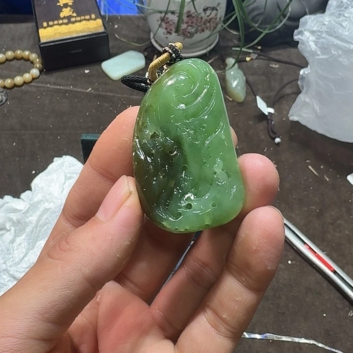 未镶嵌和田玉车挂